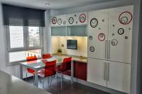 Kuchyňa alebo kuchynka v ubytovaní WonderStays Apartamento La Jabega