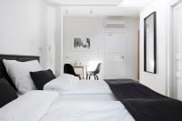 Postel nebo postele na pokoji v ubytování St Agnes Apartments Attic