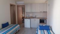 Kuchyň nebo kuchyňský kout v ubytování Ilian Beach & Apartments