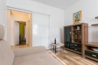 Guesthouse Tonkoにあるテレビまたはエンターテインメントセンター