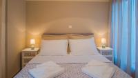 Posteľ alebo postele v izbe v ubytovaní Maribella Residence Old Town Rethymno