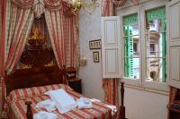 Posteľ alebo postele v izbe v ubytovaní Sitges Royal Rooms