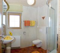 A bathroom at Landhaus Oberlehen