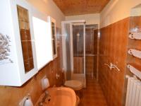 Kúpeľňa v ubytovaní Belvilla by OYO Graceful Apartment with Garden