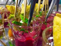 Jídlo v hotelu nebo okolí