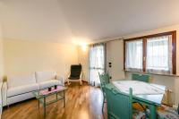 Posedenie v ubytovaní Sirmio Apartments - Primavera Stay