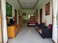 SARI MIMPI KUTUH villa thumbnail 6