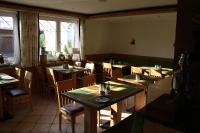 Reštaurácia alebo iné gastronomické zariadenie v ubytovaní Pension Wachau