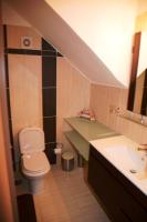 A bathroom at Dio Guesthouses