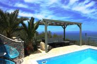 The swimming pool at or close to Dio Guesthouses