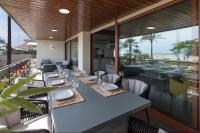 A seating area at Ag Casa Del Mar Premium