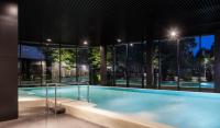 Bazén v ubytovaní Lone Hotel by Maistra Collection alebo v jeho blízkosti