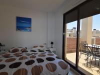 Postel nebo postele na pokoji v ubytování Belvilla by OYO Modern Apartment in Orihuela Costa