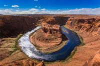 einen Blick auf den Grand Canyon von einem Hubschrauber in der Unterkunft Wingate by Wyndham Page Lake Powell in Page