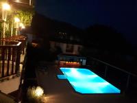 The swimming pool at or close to Hamle Hotel