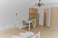 Kuchyňa alebo kuchynka v ubytovaní Stellar Apartments I