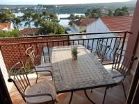 Balkón alebo terasa v ubytovaní Apartments Indira II