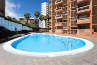 Basen w obiekcie Apartamento vistas al mar Valle Luz lub w pobliżu
