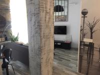 A television and/or entertainment centre at San Sebastián VERY NICE apartment 100m from La Kontxa Beach