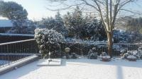 La Dolce Vita studio with free private parking during the winter