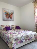 Postel nebo postele na pokoji v ubytování Apartments J&K