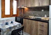 Kuchyňa alebo kuchynka v ubytovaní Apartments Konstantinidis
