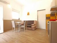 Kuchnia lub aneks kuchenny w obiekcie Apartments Biljana 1480