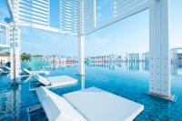 Bazén v ubytování Selectum Luxury Resort Belek nebo v jeho okolí