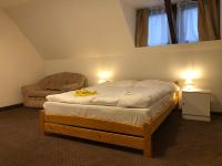 Posteľ alebo postele v izbe v ubytovaní SeSil Apartman