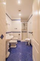 A bathroom at Apollo B&B