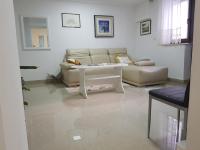 Posedenie v ubytovaní Apartman Maksimir Relax Zagreb-75m2