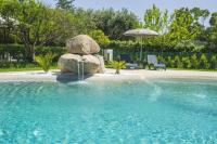 The swimming pool at or close to Case Vacanze Pietragrande