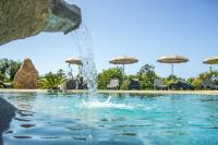 The swimming pool at or close to Case Vacanze Pietragrande