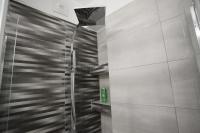 A bathroom at George Studio