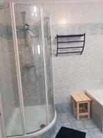A bathroom at Ferienwohnung Schmetterling