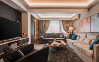 Televízia a/alebo spoločenská miestnosť v ubytovaní Acropolis Luxury Living