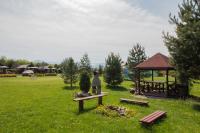 A garden outside Aquapark Tatralandia chatka 118
