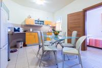 Kuchnia lub aneks kuchenny w obiekcie Apartments Villa Orion