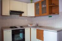 Kuchyňa alebo kuchynka v ubytovaní Apartments Boćin Rosso