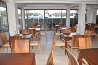 En restaurant eller et andet spisested på Longoz Hotel
