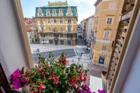 Výhľad na mesto Rijeka alebo výhľad na mesto priamo z penziónu