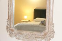 A bed or beds in a room at Urban Pop Bnb