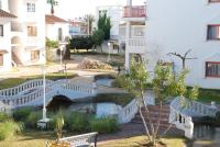 Ogród w obiekcie Apartamentos Playa Romana Park