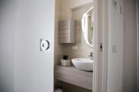 A bathroom at Tre Archi Apartment & Relais