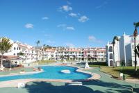 Basen w obiekcie Apartamentos Playa Romana Park lub w pobliżu