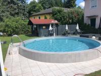 The swimming pool at or close to Enjoyit Rooms