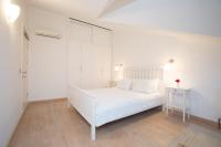 Postel nebo postele na pokoji v ubytování Dedeminn Marina Hotel