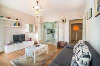 Televízia a/alebo spoločenská miestnosť v ubytovaní Apartment Vesna Kandlerova