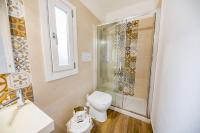 A bathroom at Marechiaro House