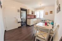 Kuchyňa alebo kuchynka v ubytovaní Apartments Mojeljeto